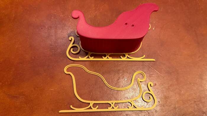 Clip in sleigh runners into the ornamental border